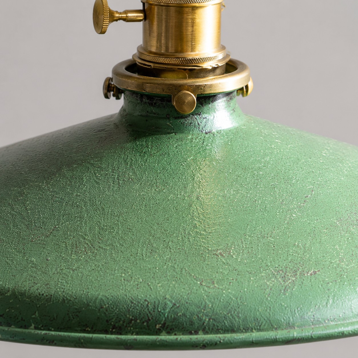 Gros plan sur la texture d'une teinte verte rouillée
